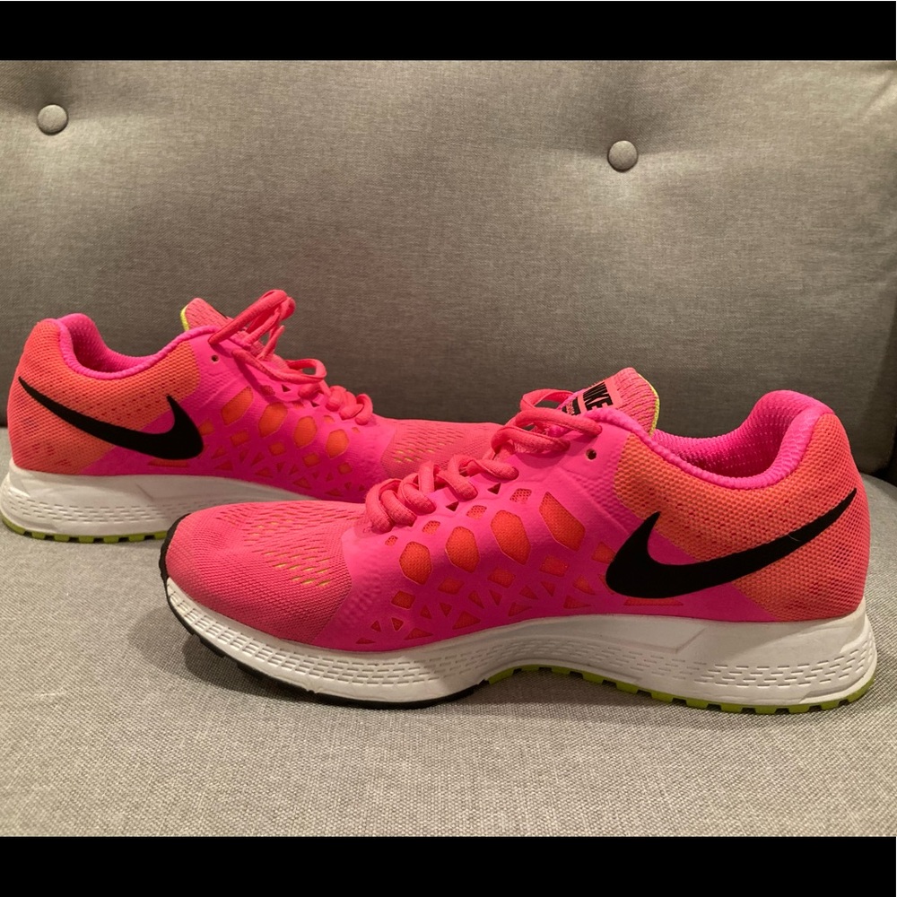 Nike Pegasus 31 size 8